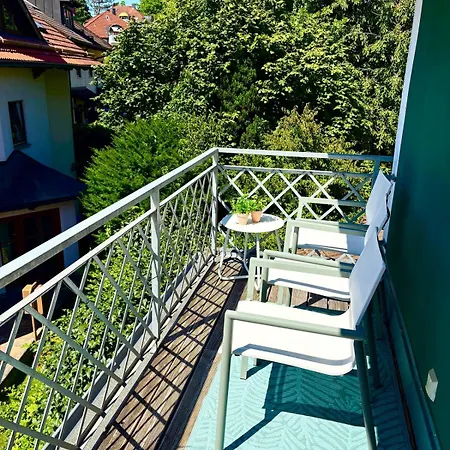 View, Central, Terrace Apartman